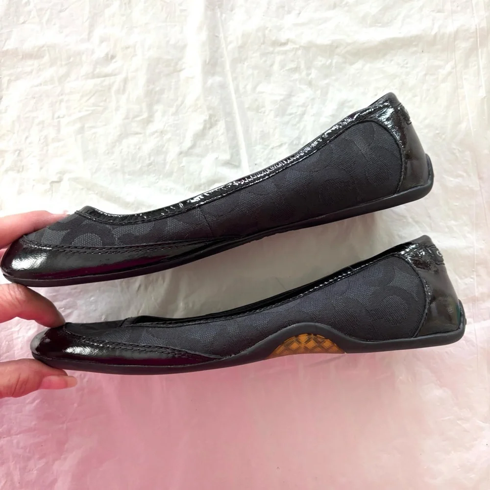 NWOT Coach true Black signature canvas patent leather Ballet Flats SZ 8 - Picture 3 of 13